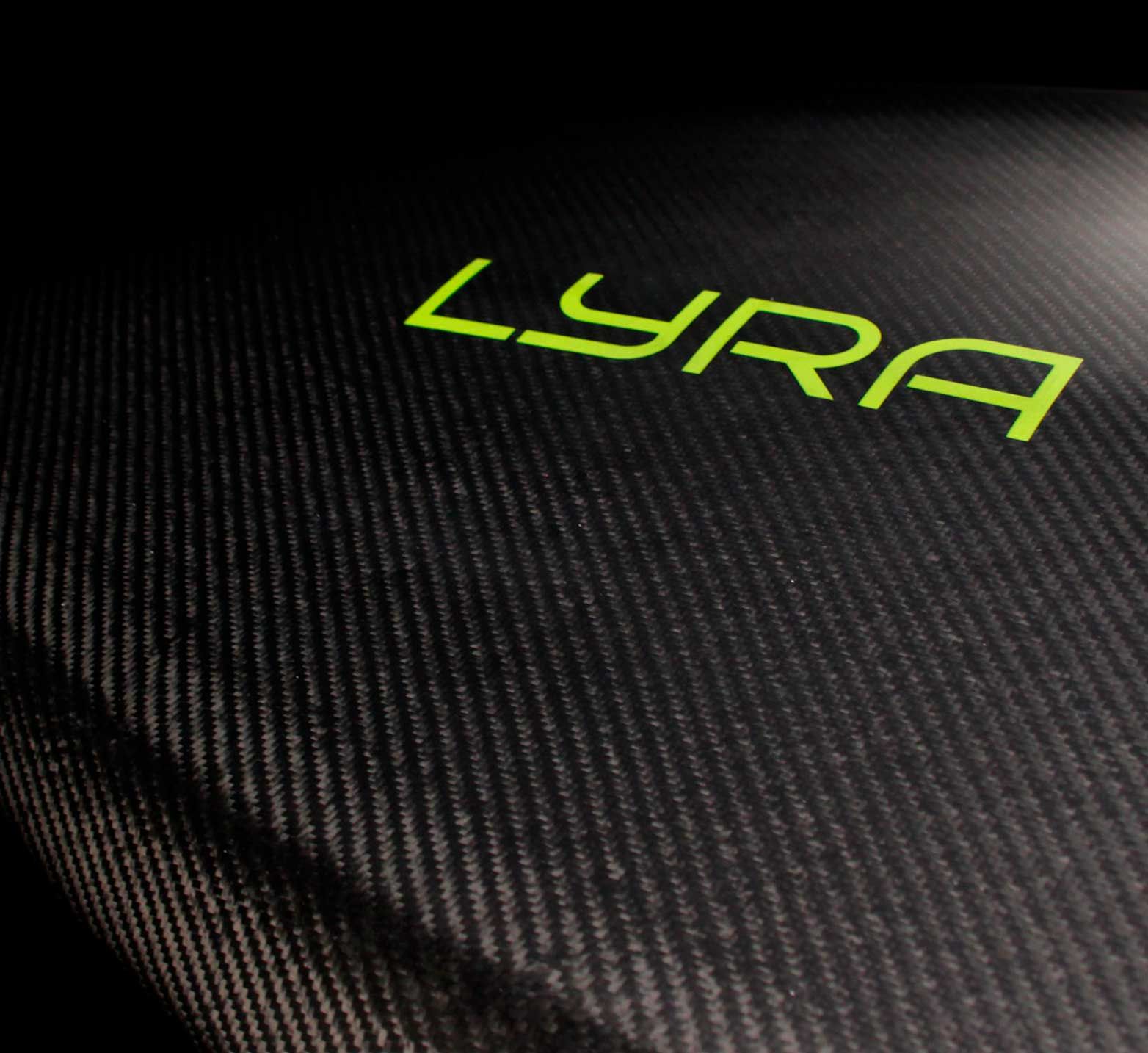 Lyra detail